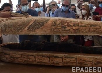 Completely preserved Mummies were found in Egypt which are about 2500 years old!